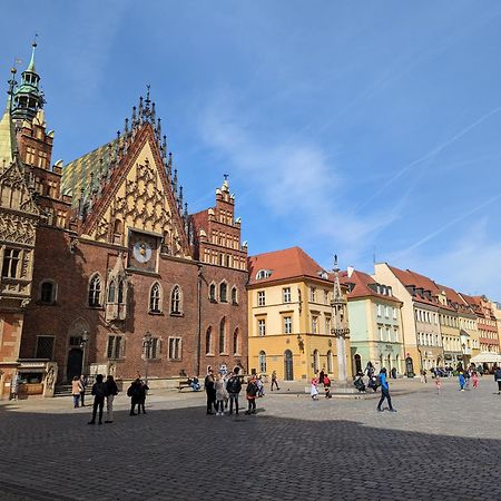 3-Bedroom Apt In Town Square Wrocław Eksteriør bilde